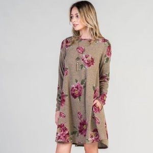 Beeson River Floral Fabulous Dress - NWT